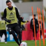 Scaloni piensa en un nuevo equipo, entre jugadores agotados y amonestados
